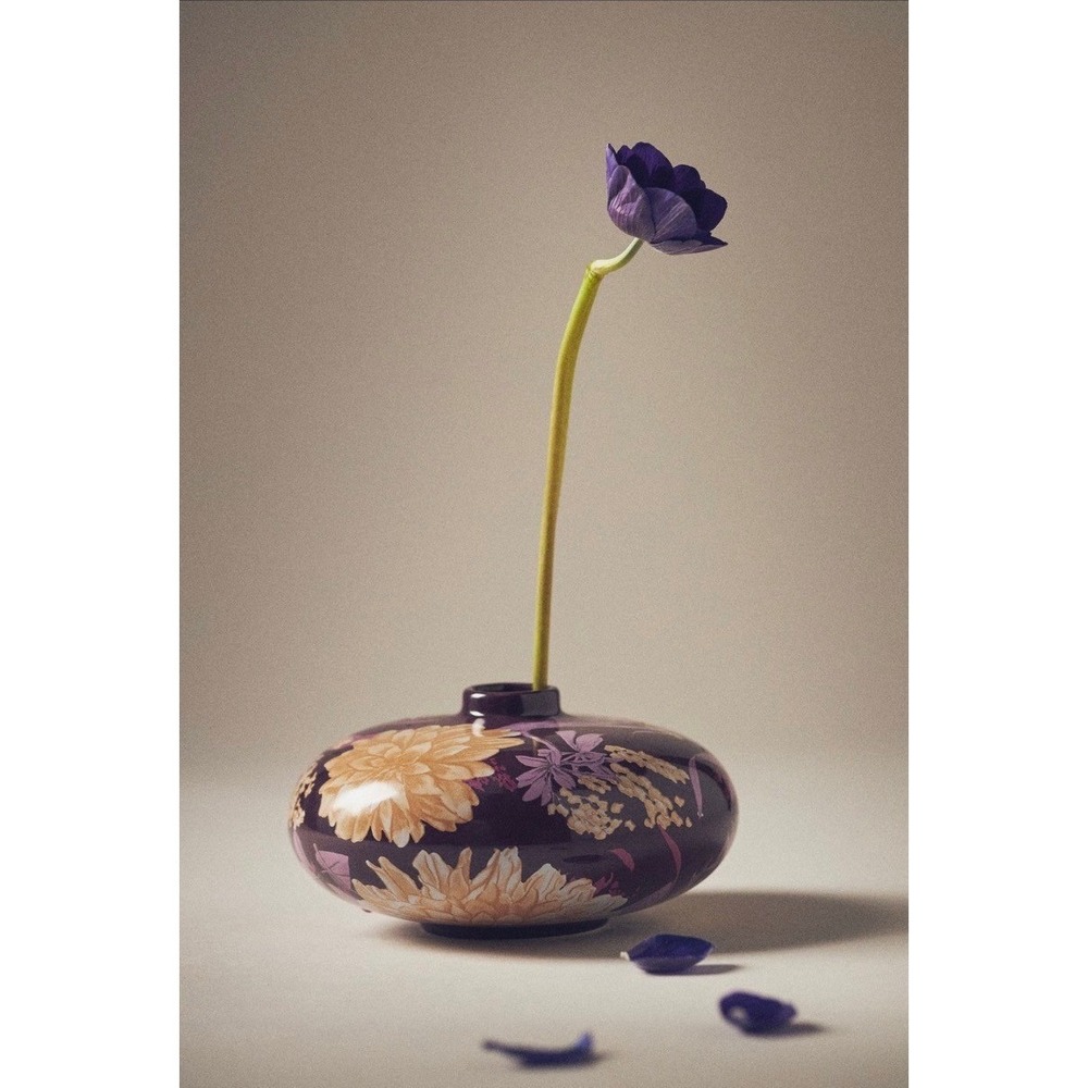 Anthropologie Jade Purple Floral Ceramic Bud Vase Round Squat Dahlia 7.5" NEW